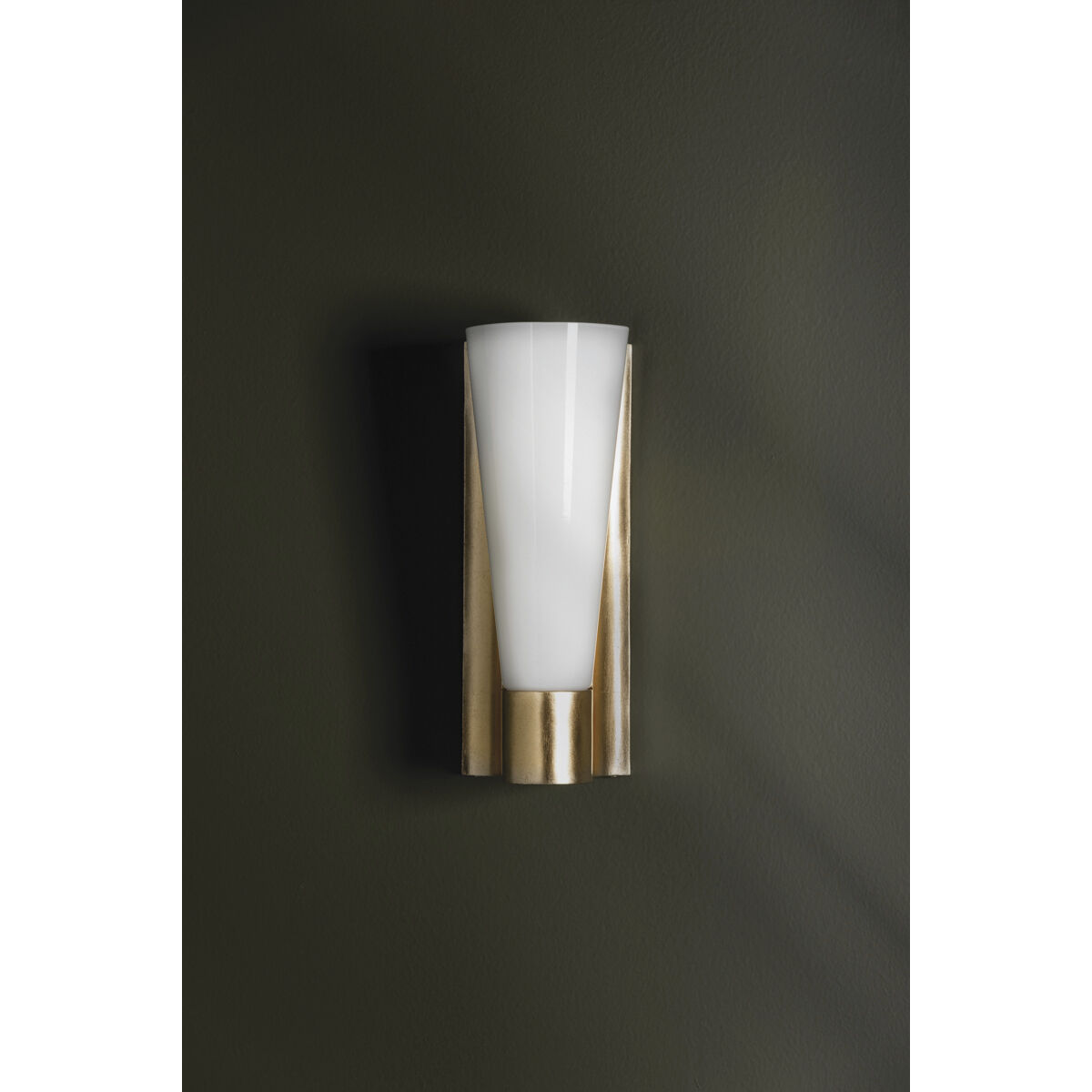 Abner 1 Light 5 inch Vintage Gold Leaf Wall Sconce Wall Light