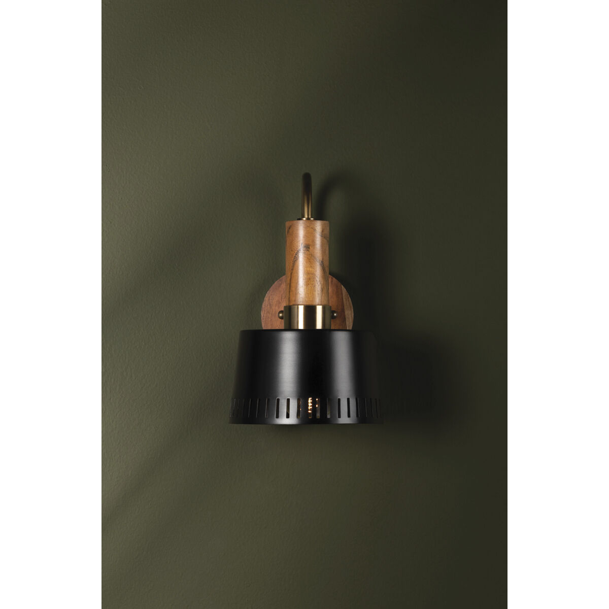 Memphis 1 Light 8 inch Patina Brass Wall Sconce Wall Light