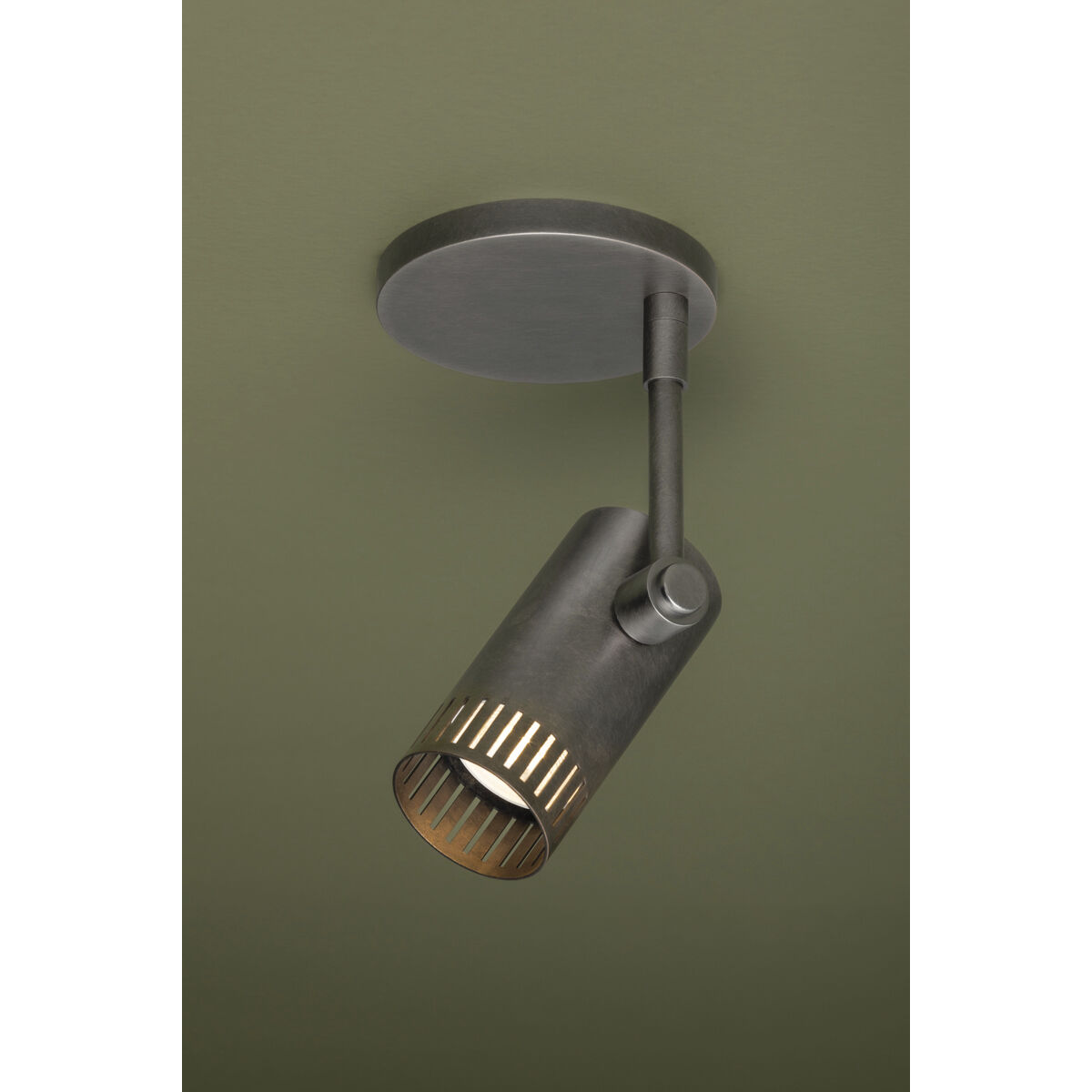 Arrow 1 Light 4.75 inch Vintage Pewter Wall Sconce Wall Light