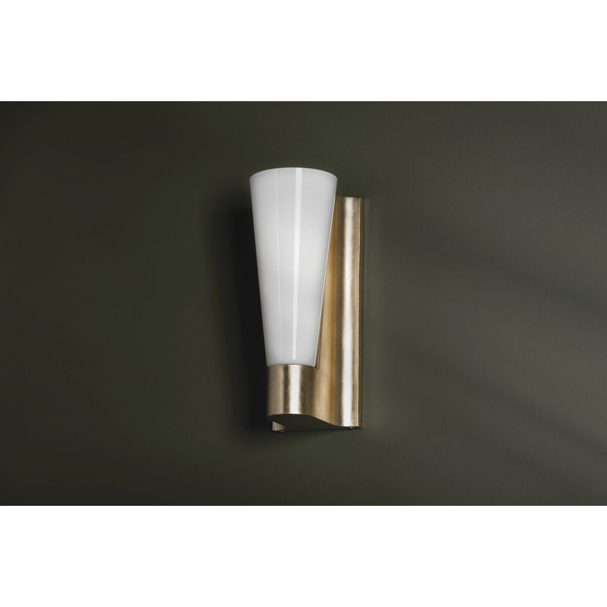 Abner 1 Light 5 inch Vintage Gold Leaf Wall Sconce Wall Light